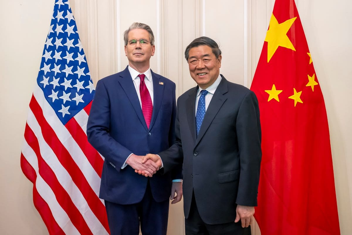 Cina-USA, riaperti i negoziati sui dazi. Primo nodo: terre rare