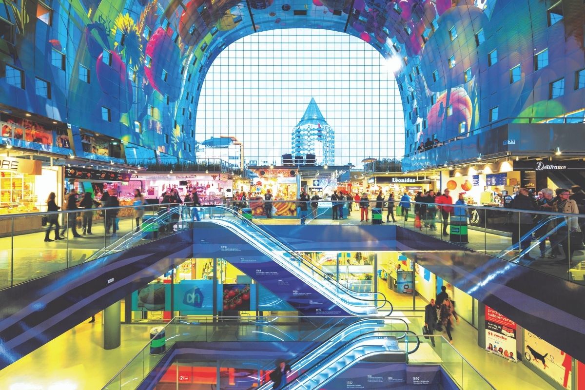 Metropolis 2052. The future belongs to circular cities