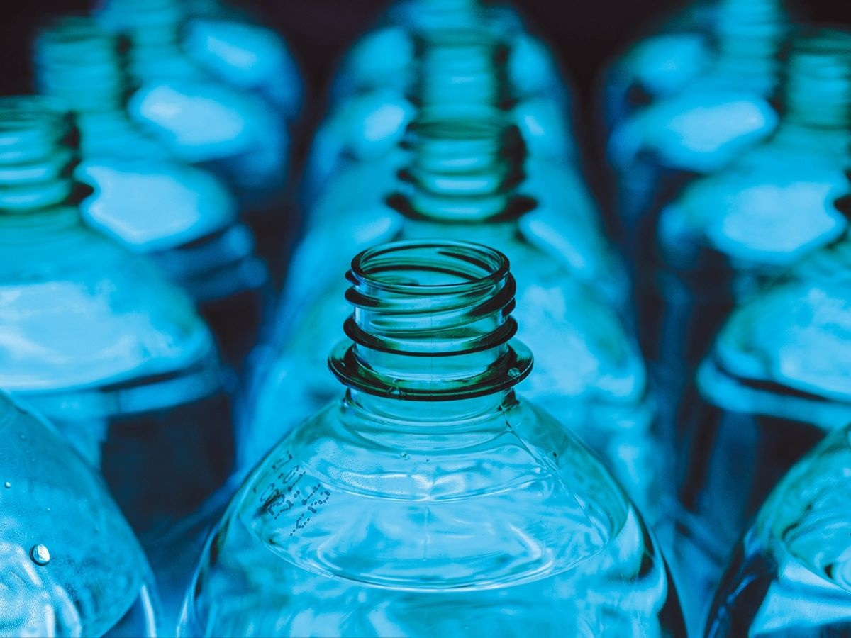 Bottled water: the Italian paradox and the normalisation of the superfluous