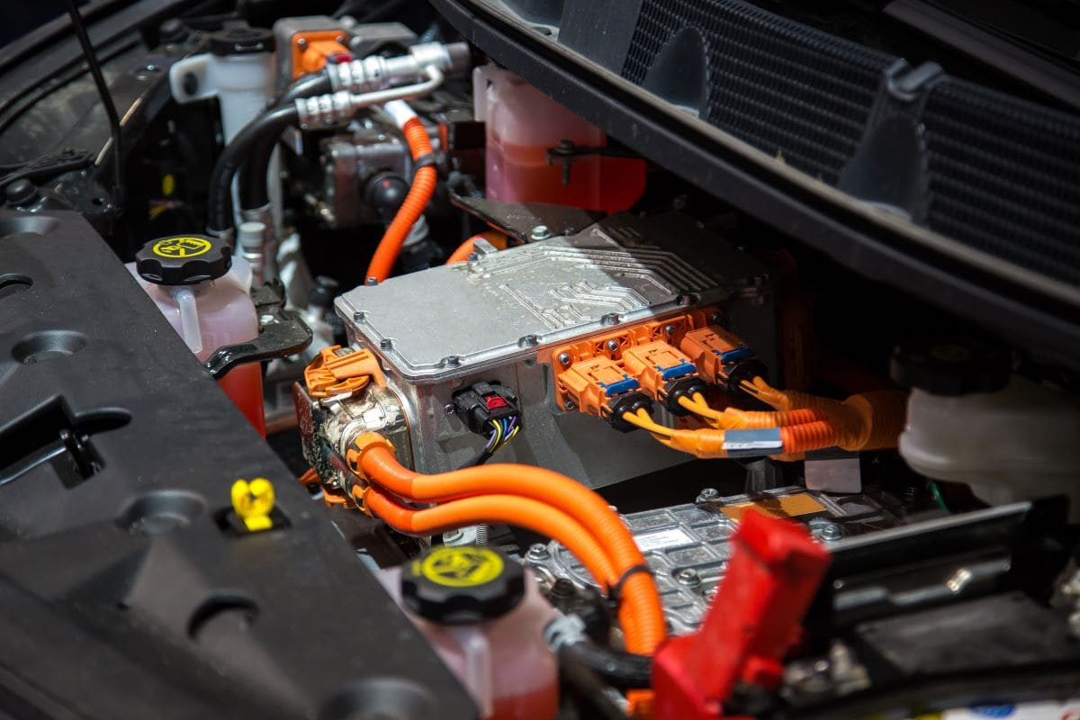Batterie per auto elettriche, la nuova fase di un mercato in espansione