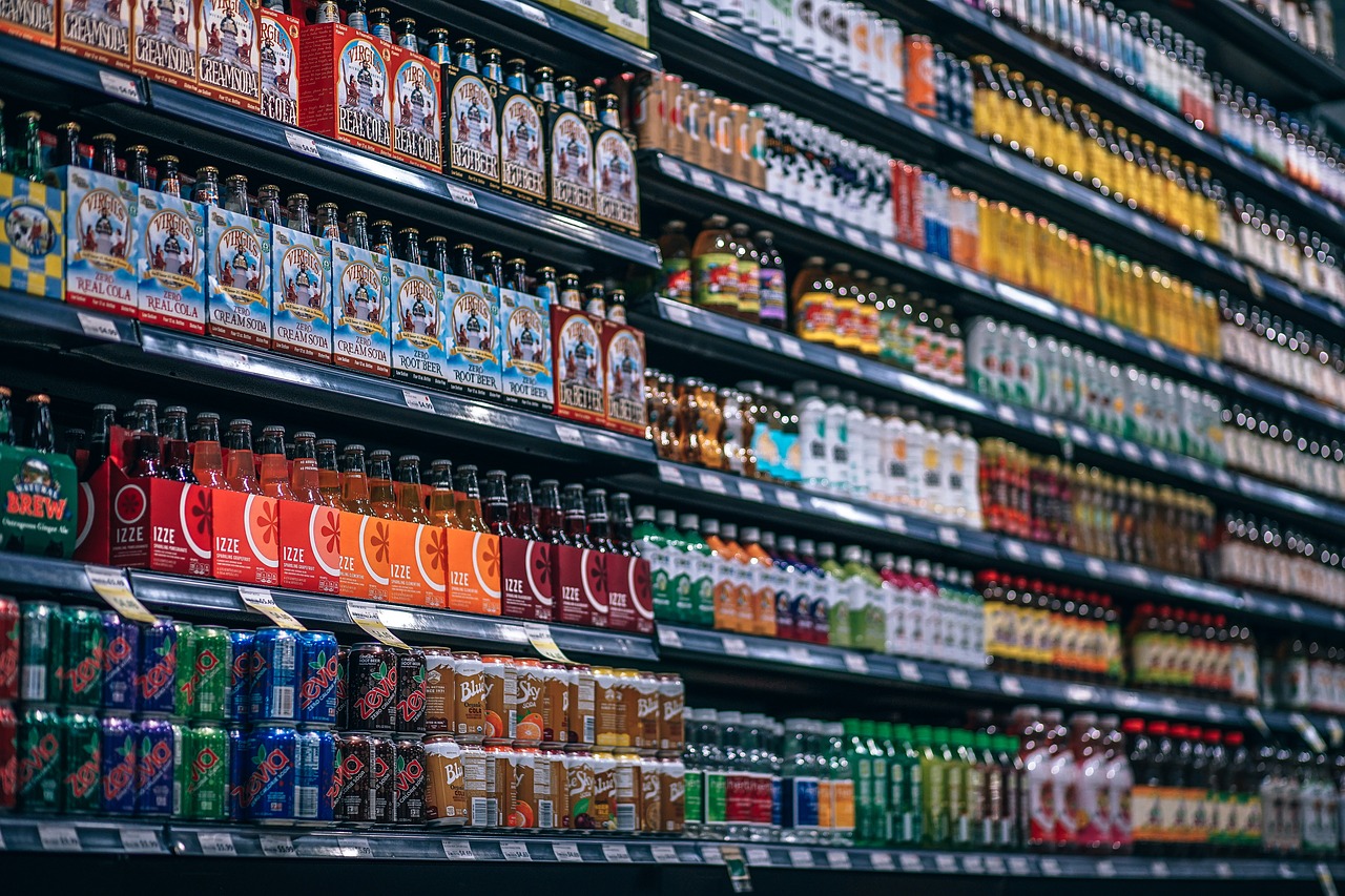 What We Waste: 41 billion bottles and cans are littered every year in Europe