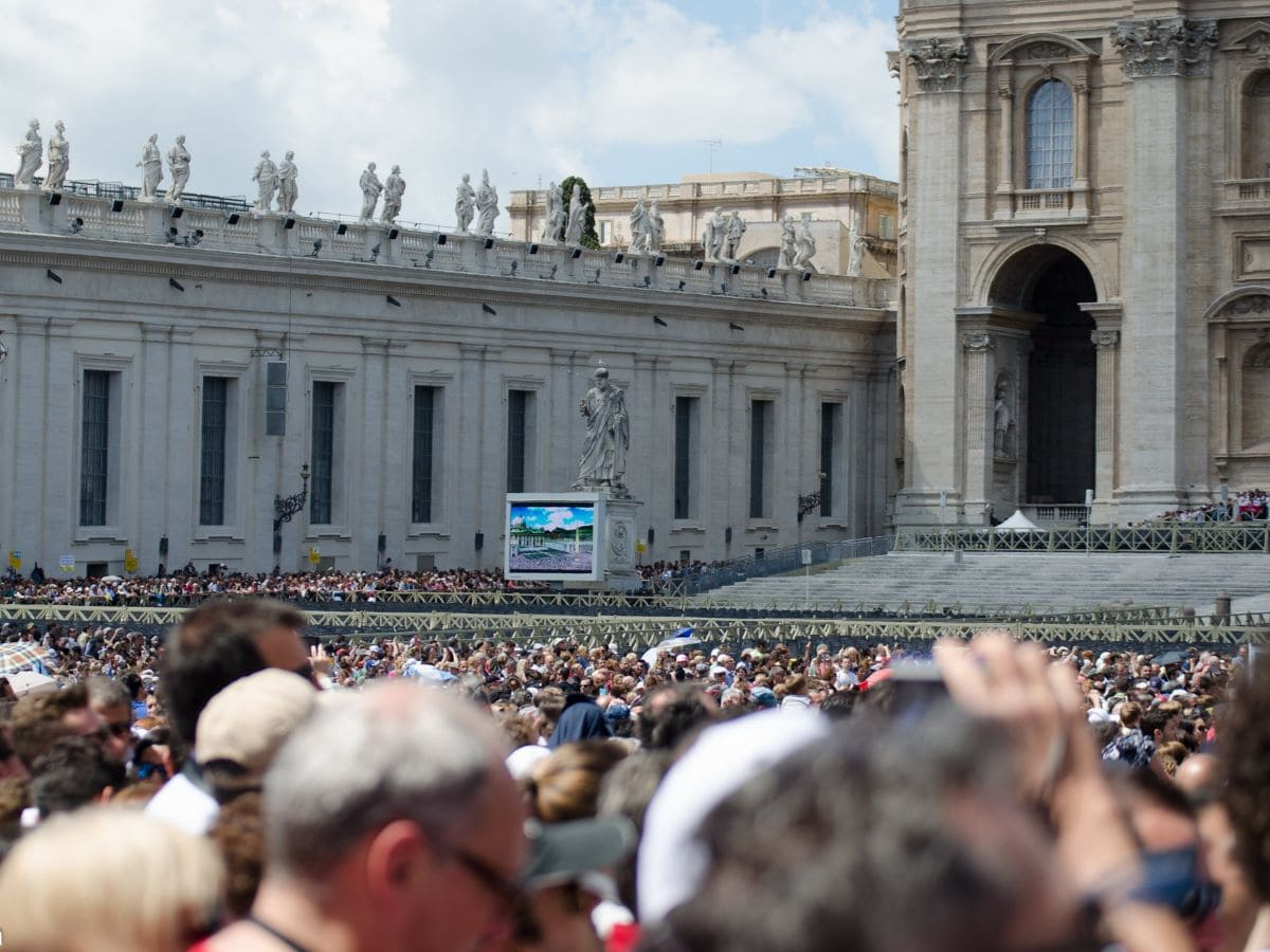 Come Roma si prepara ai funerali di Papa Francesco