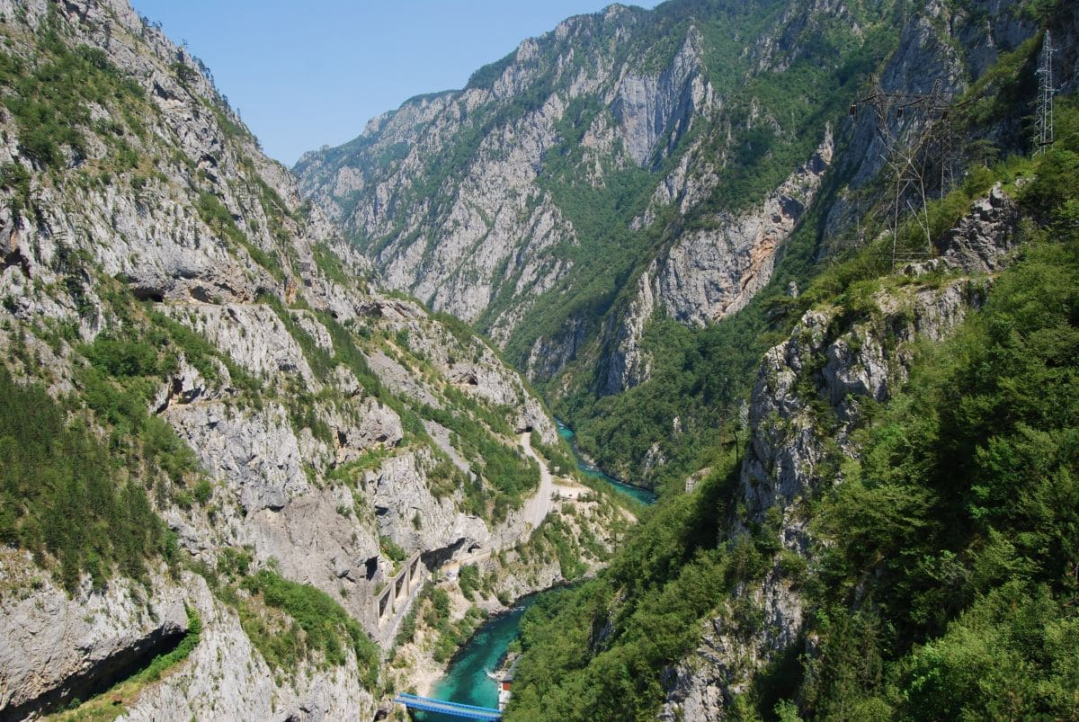 Dieci anni di idroelettrico nei Balcani
