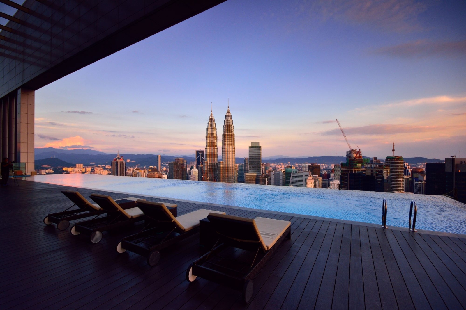 Eco-Friendly Hotel Amenities: Reducing Waste Without Compromising Luxury