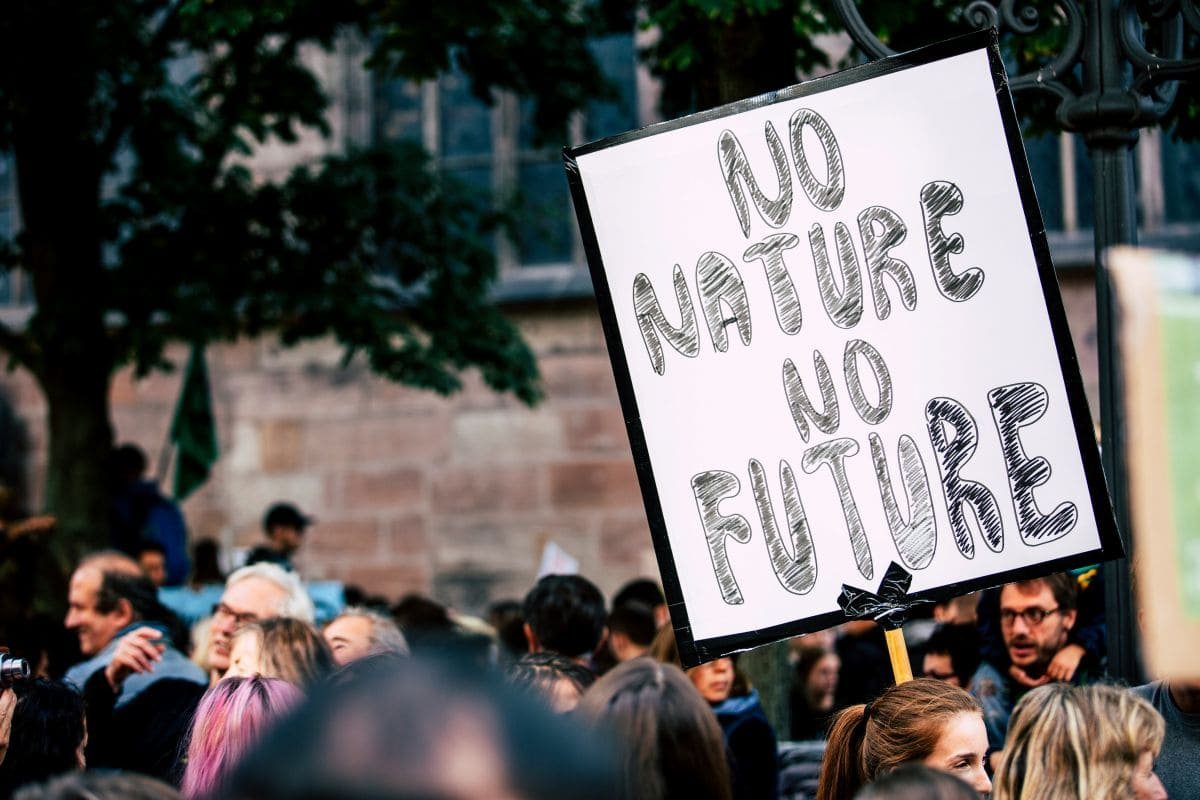 Fermare i conflitti è essenziale per affrontare il cambiamento climatico