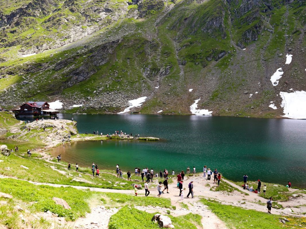Morte all’Overtourism di montagna