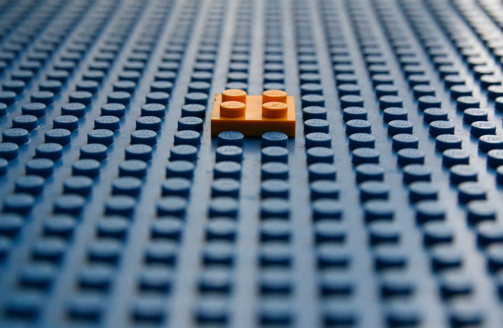 Lego rinuncia a produrre mattoncini in plastica riciclata