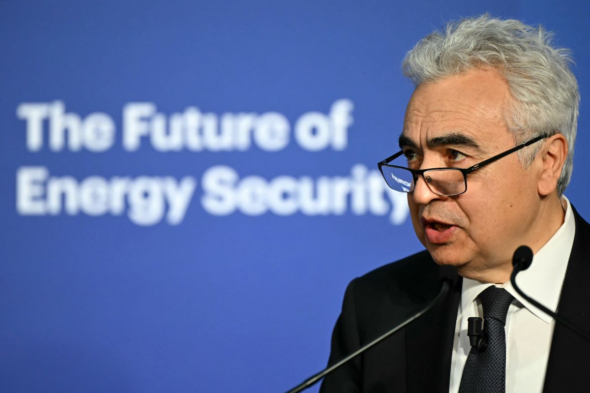 Gli Stati Uniti minacciano anche l’indipendenza della IEA