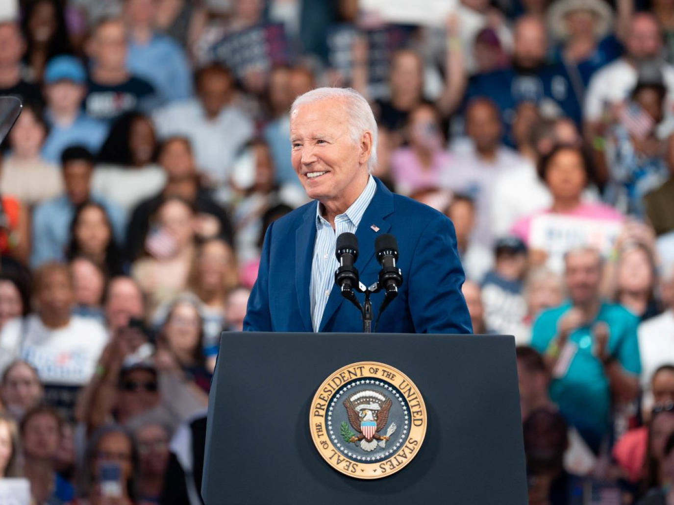 Biden ha annunciato i nuovi obiettivi climatici per gli Stati Uniti