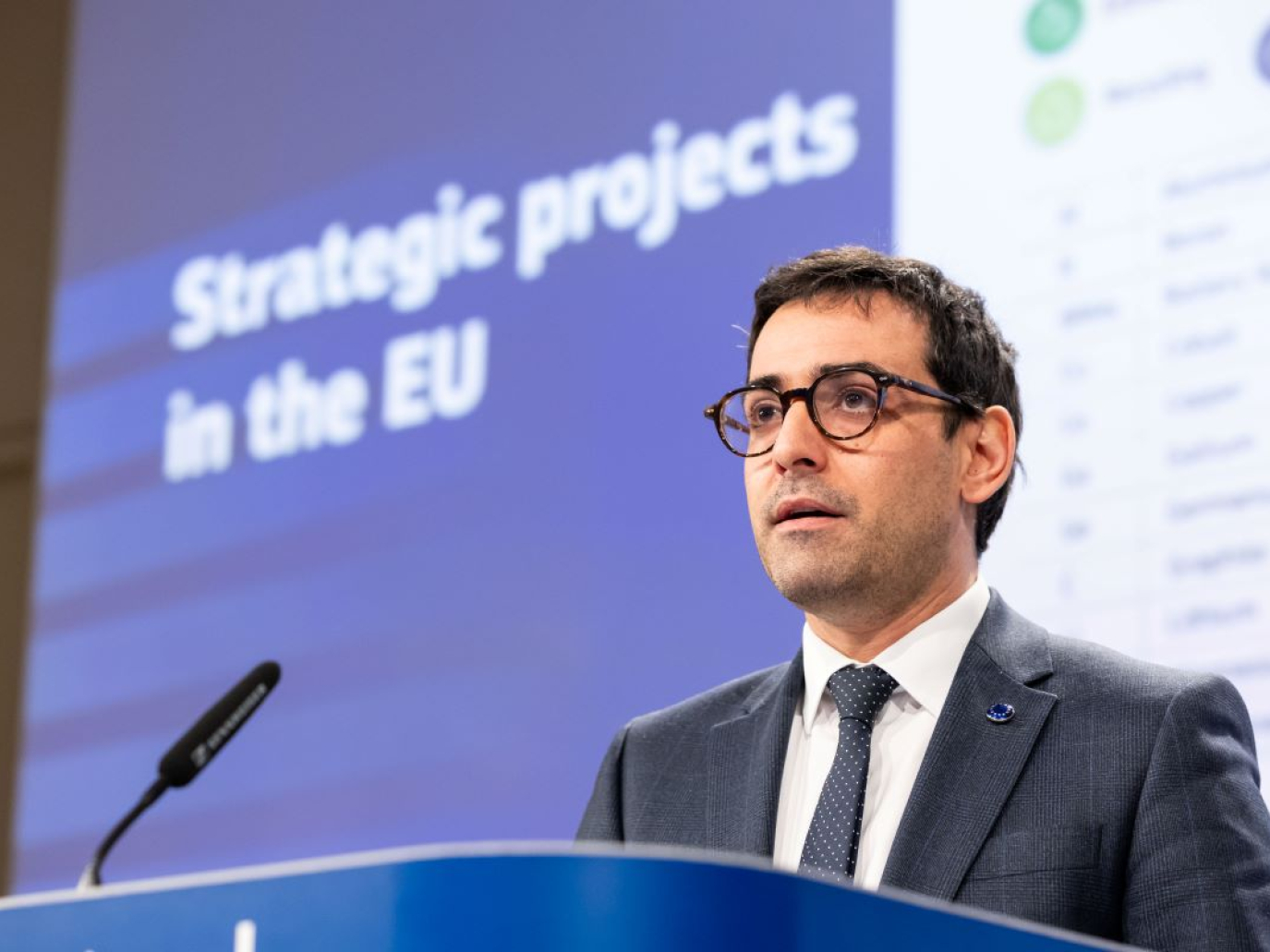 Materie prime critiche, UE annuncia 47 progetti strategici (anche in Italia)