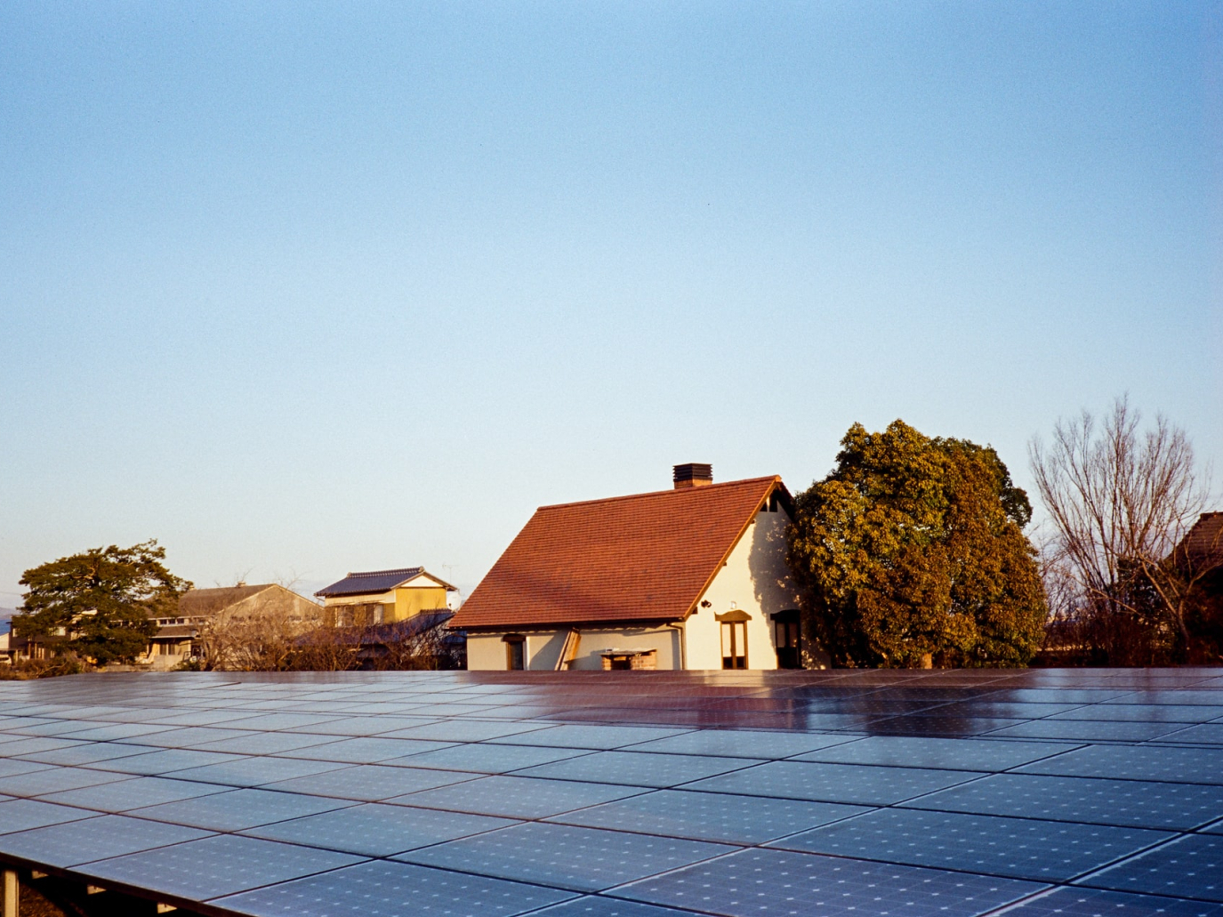 Ecco perché i tetti del Giappone saranno presto coperti da pannelli solari