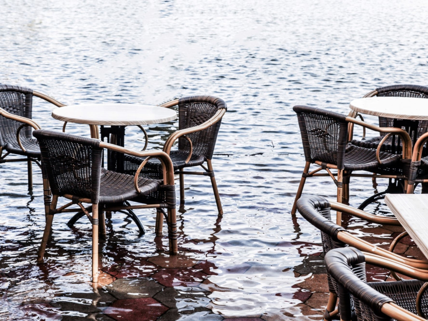 Siccità, alluvioni, notti tropicali: il clima in Italia nel 2022