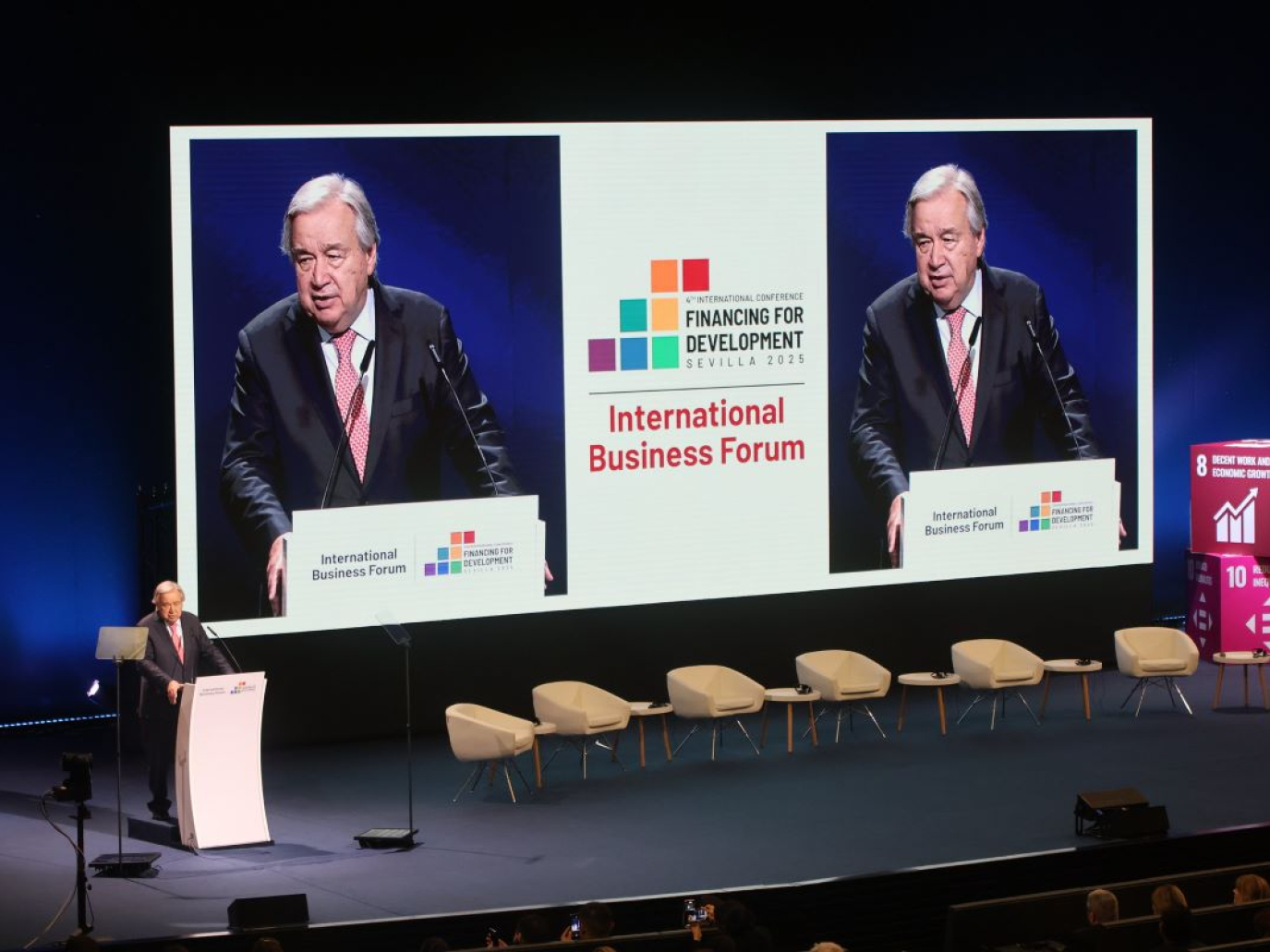 Finanza e sviluppo, a Siviglia FfD4 riconosce l’insostenibilità del quadro attuale