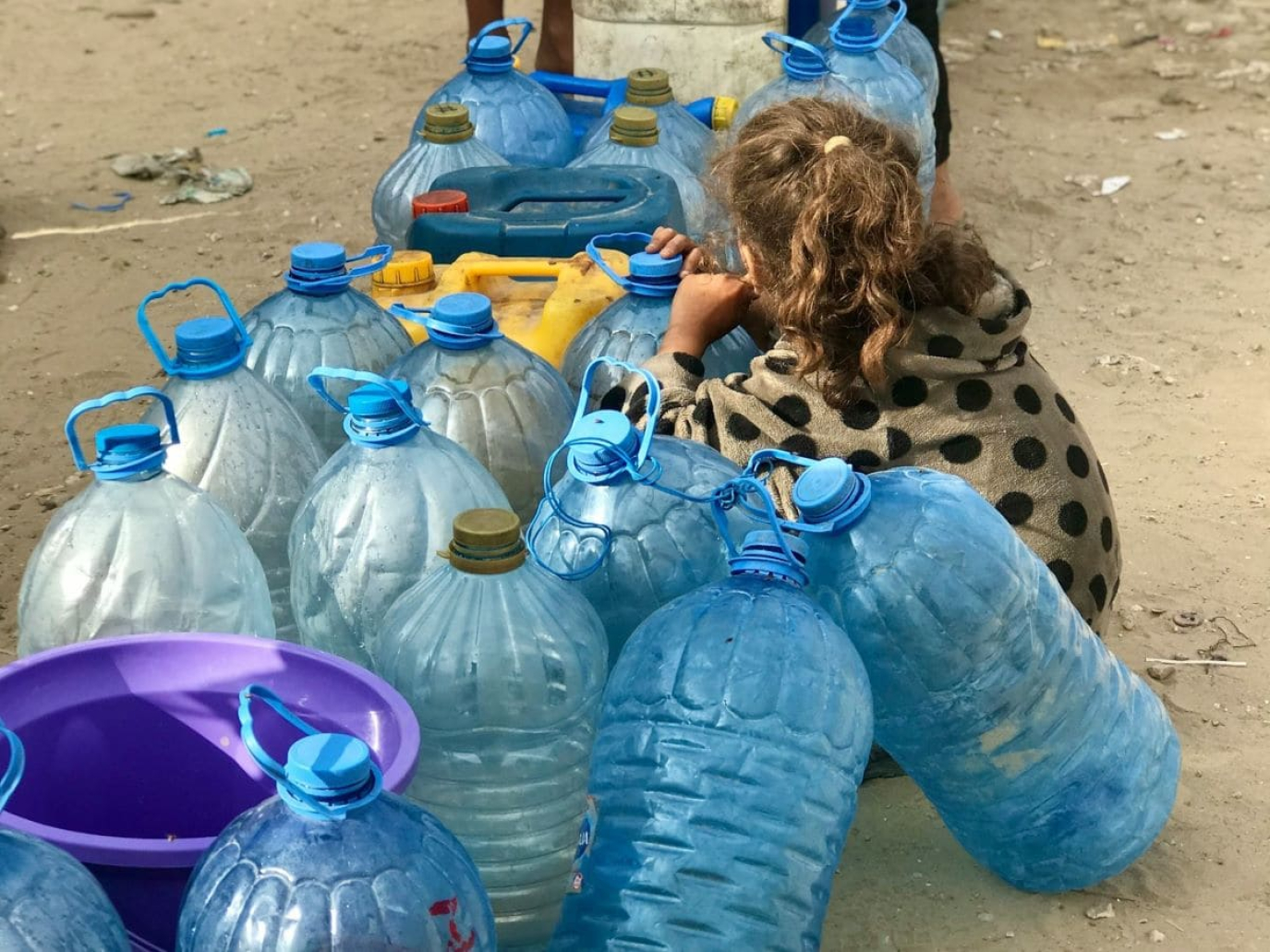 Gaza senz’acqua, gli Emirati avviano la costruzione di una condotta