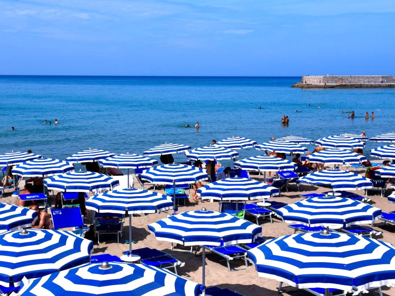 Concessioni balneari scadute: libera spiaggia in libero stato