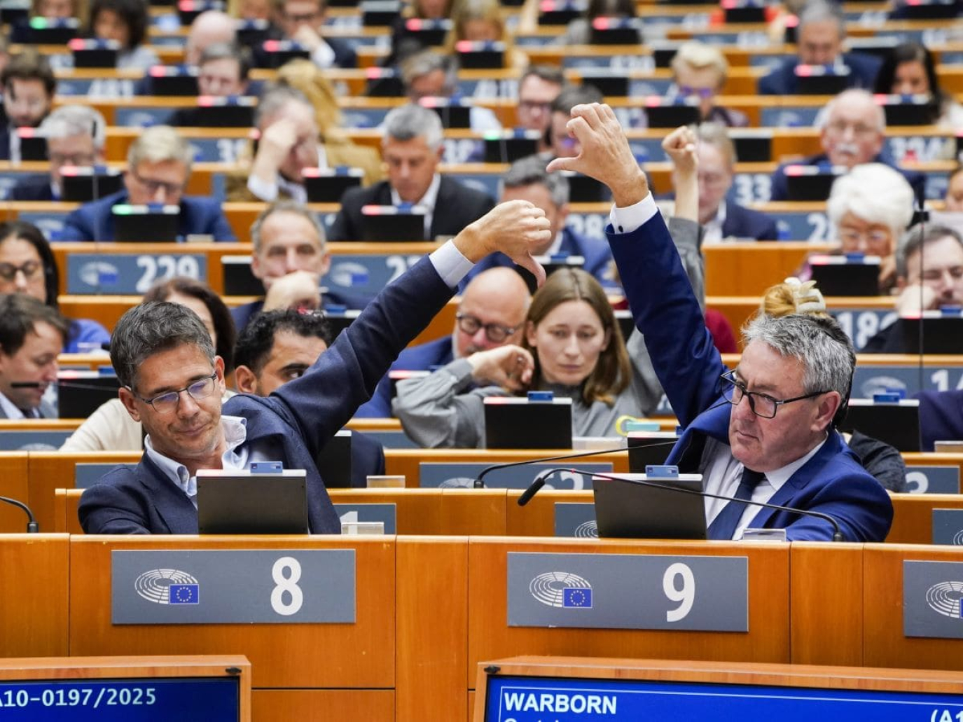 Omnibus I, via libera dal Parlamento UE: a rischio sostenibilità e democrazia UE