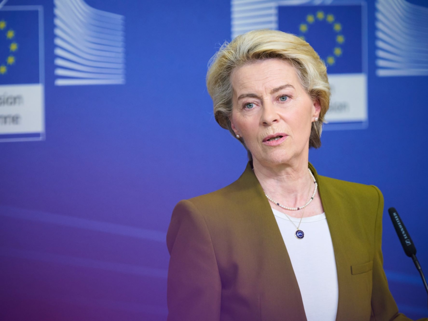 Plastica monouso, Commissione UE apre infrazione contro l’Italia