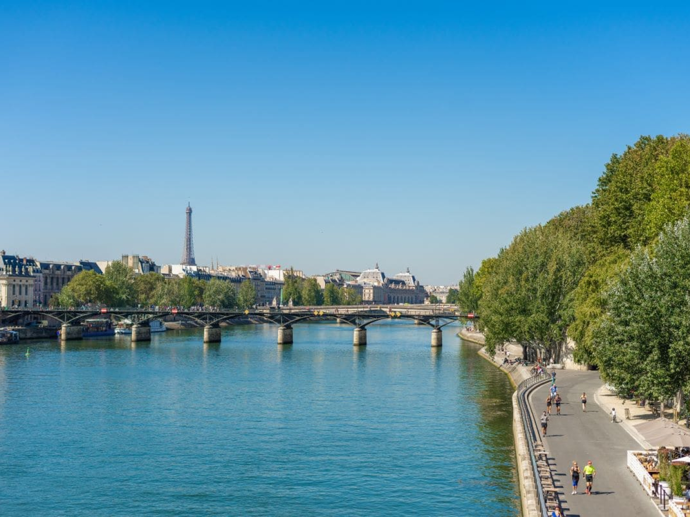 Parigi rallenta ed è un bene per tutti: 5 anni di politiche ambientali di Anne Hidalgo