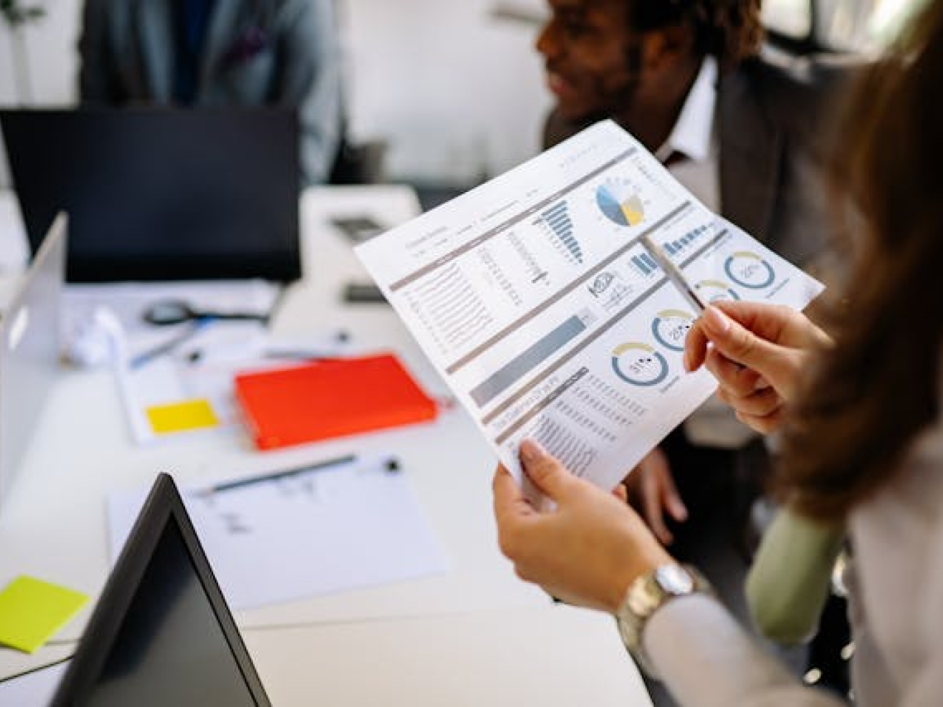 Rendicontazione di sostenibilità, nuovi standard GRI per le strategie aziendali