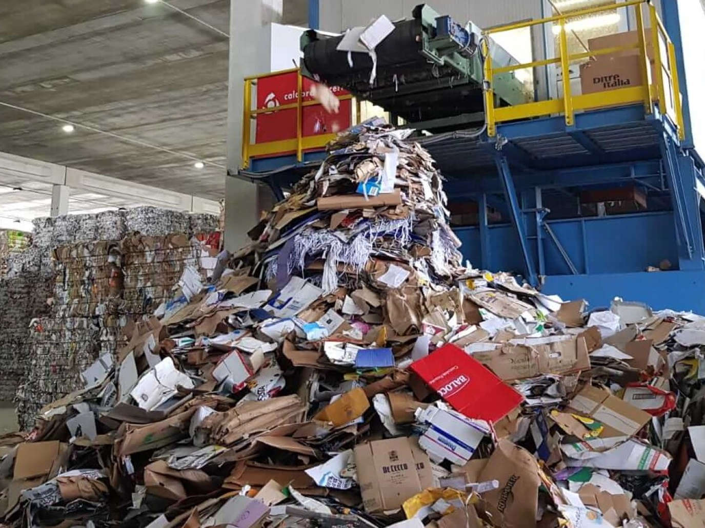 Riciclo della carta: l’Italia supera con 15 anni d’anticipo il target europeo
