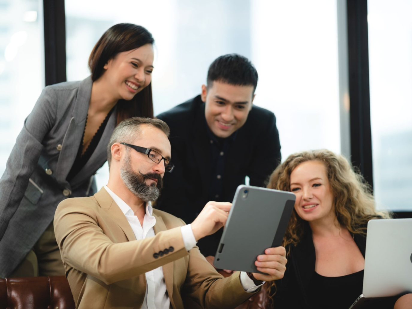 Nasce la piattaforma di SACE per aiutare le PMI nella transizione sostenibile