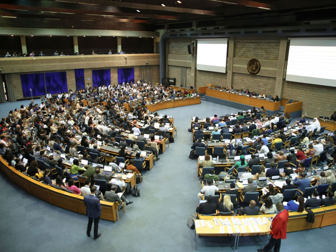 Global plastics treaty negotiations, more lobbyists than G7 delegates