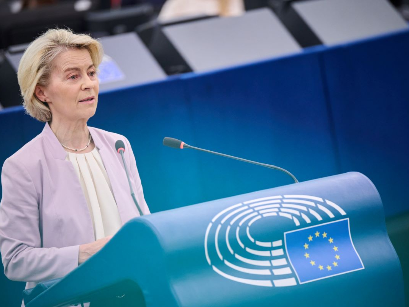 Von der Leyen vuole ripensare il bilancio UE unendo i fondi verdi, di difesa e spaziali
