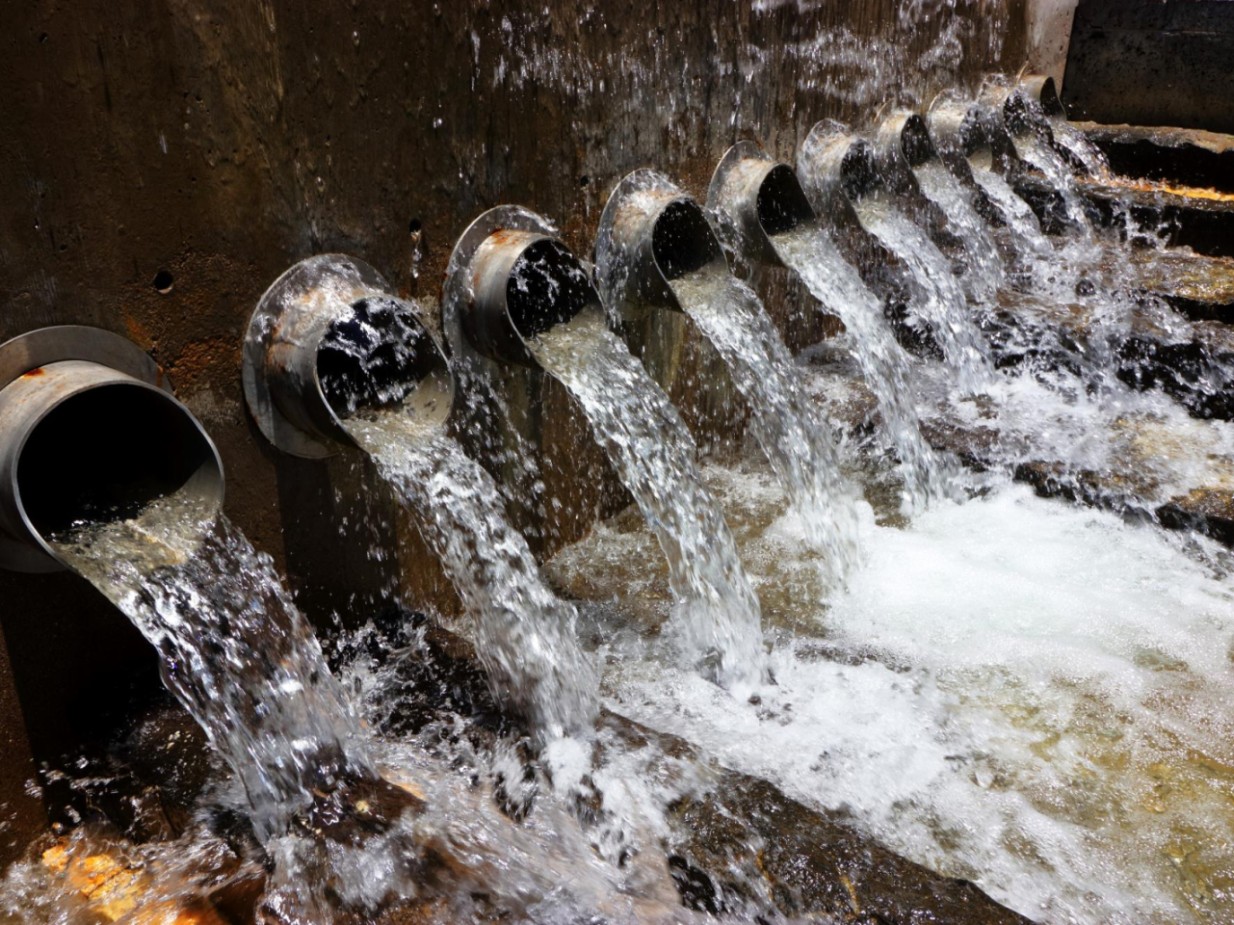 Water Integrity Global Outlook, corruption hinders right to water