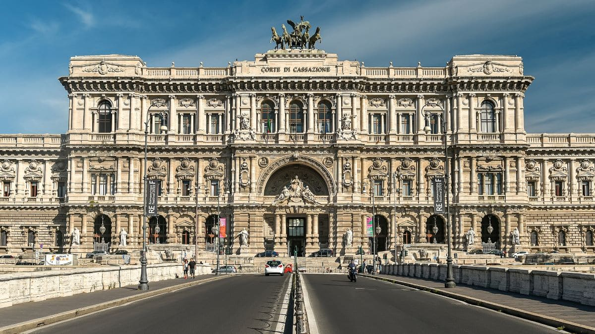 Greenpeace-ReCommon-ENI, 24 pagine che cambiano la storia del diritto ambientale italiano