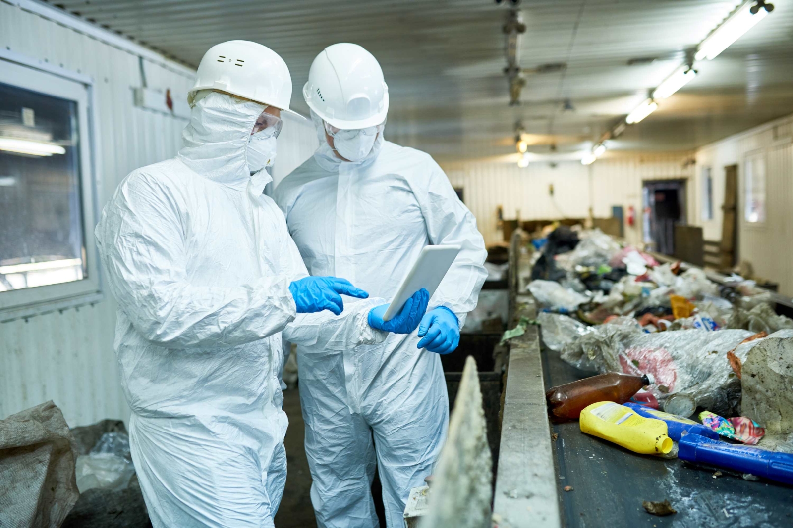 PNRR, via libera del MASE a 75 nuovi impianti di riciclo della plastica 