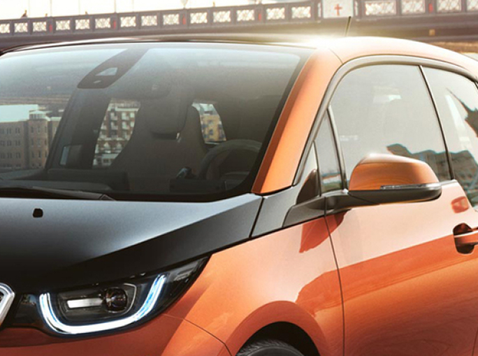 Automobile: il design strizza l'occhio ai nuovi materiali