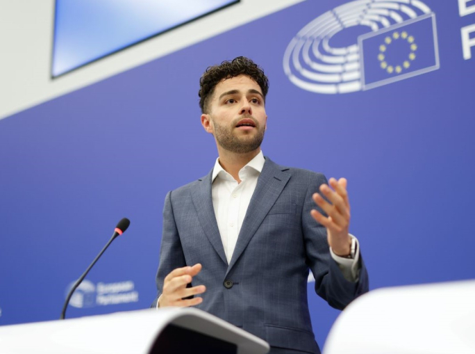 Resilienza idrica, Parlamento UE vota raccomandazioni: acqua non solo diritto ma abilitatore economico