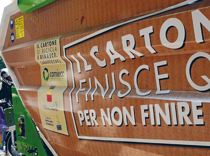 Il cartone vince sul degrado