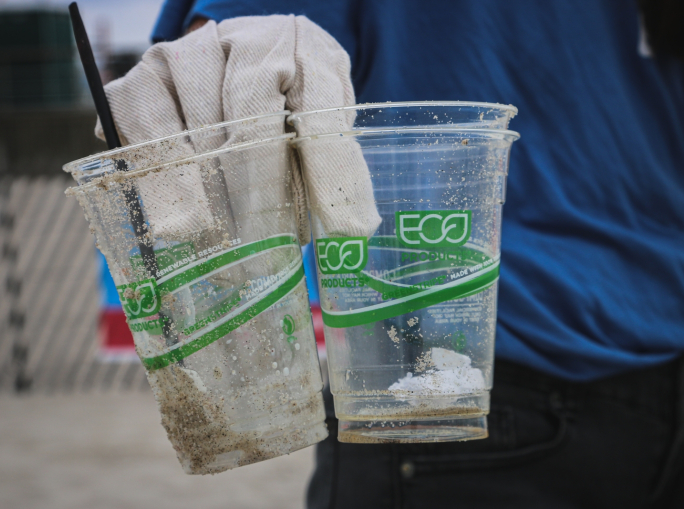 Greenwashing, l’Europa dice basta: in vigore dal 2026 la direttiva Green Claims