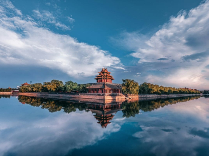 Cina, le emissioni di CO₂ cominciano a scendere: siamo finalmente al picco?