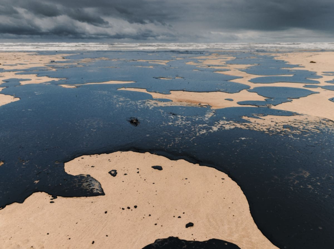 Mar Nero, lo sversamento delle due petroliere è un disastro difficile da risolvere