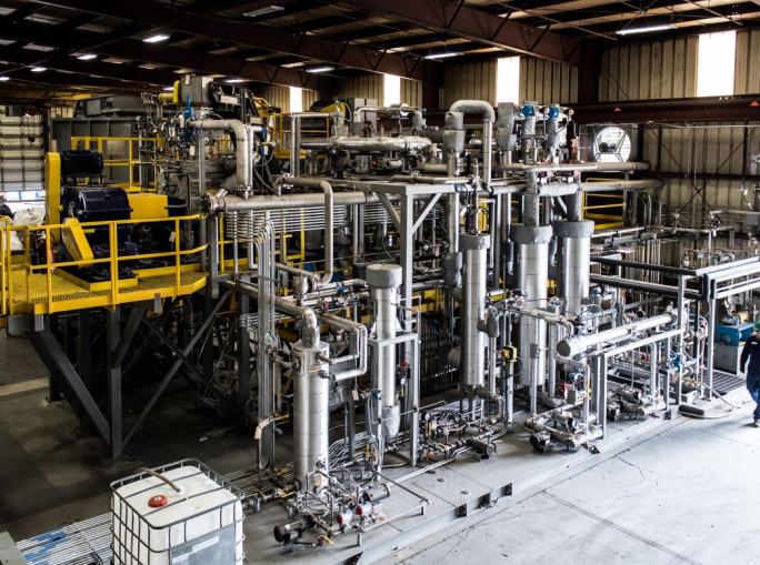 Un nuovo accordo per il riciclo chimico della plastica attraverso la pirolisi