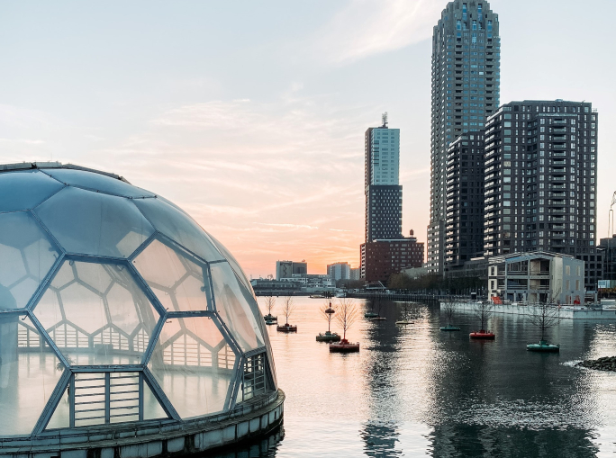 Biennale di Rotterdam: l’architettura del futuro fa i conti con il clima