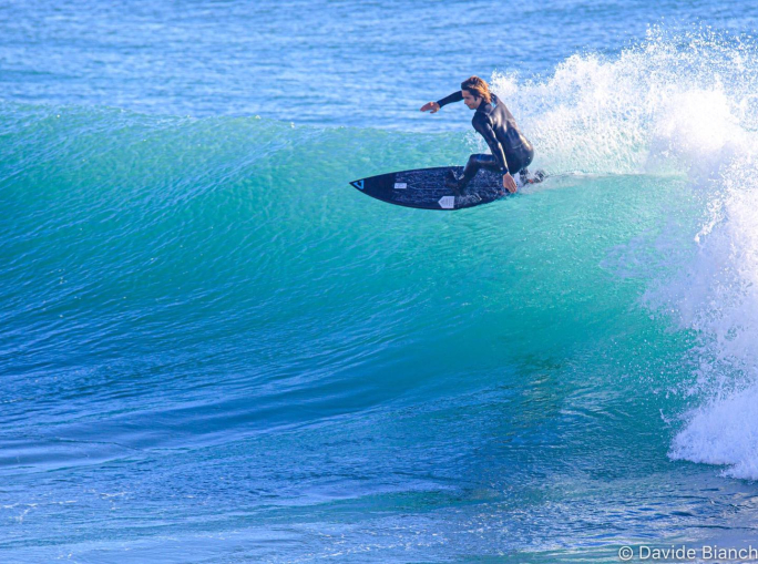 Con il sughero, il surf chiude il cerchio