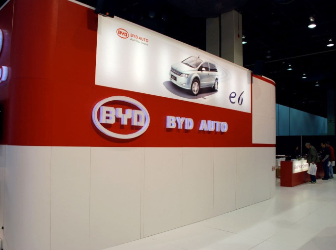 Auto elettriche, BYD batte Tesla in Europa per la prima volta