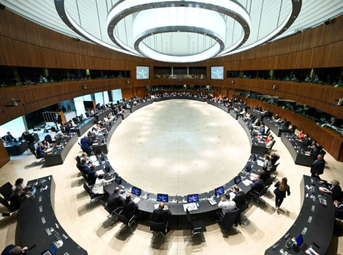 Consiglio energia UE: meno ambizione climatica, più nucleare e stop al gas russo