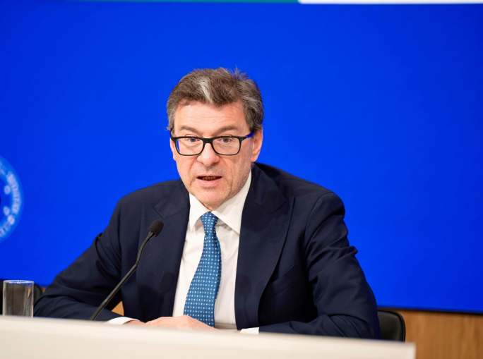 Plastic tax, l’ennesimo rinvio che accontenta l’industria