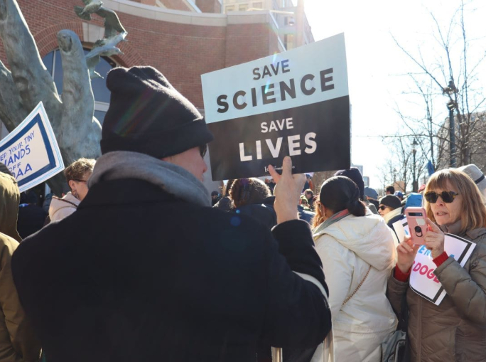 Gli USA chiudono il database sui disastri climatici e arrivano impreparati alla stagione degli uragani