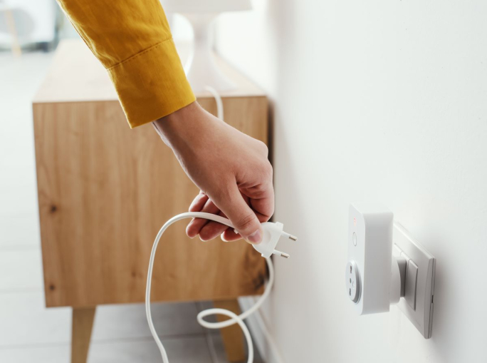 Italia, domanda elettrica stabile: il fotovoltaico traina il 2025