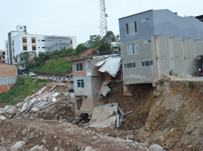 L’Italia che frana: quando il clima estremo ridisegna la mappa del rischio