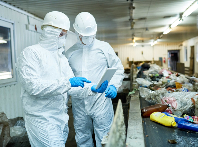 PNRR, via libera del MASE a 75 nuovi impianti di riciclo della plastica 