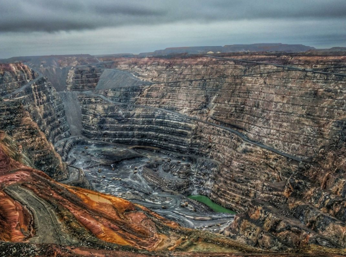 Ucraina: tutte le riserve di litio e le risorse minerarie nelle zone di guerra