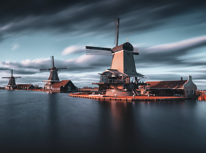 Circular water in the Netherlands: an example of resilience, innovation, and cooperation 