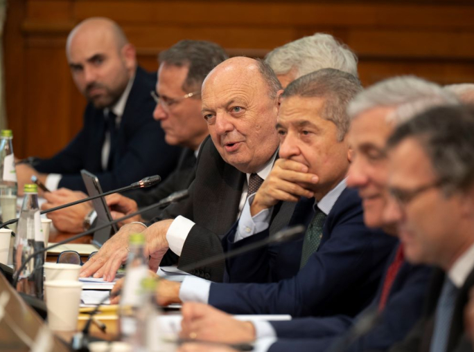 Un Decreto “ambiente” per accelerare i permessi, con un occhio di riguardo al nucleare