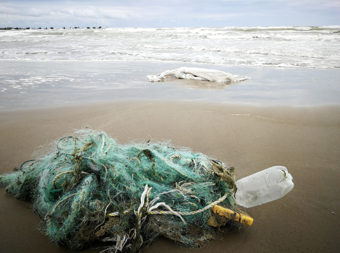 Fishing for Litter: il progetto che recupera i rifiuti marini in Sardegna